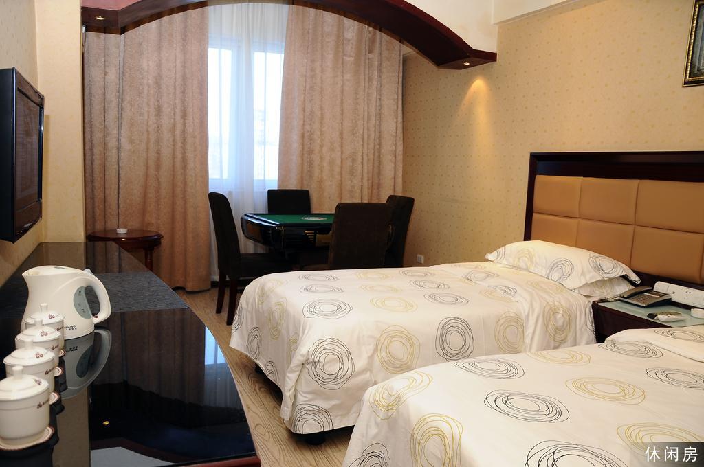 Gude Hotel - Hongdu Avenue Branch Nanchang  Zimmer foto