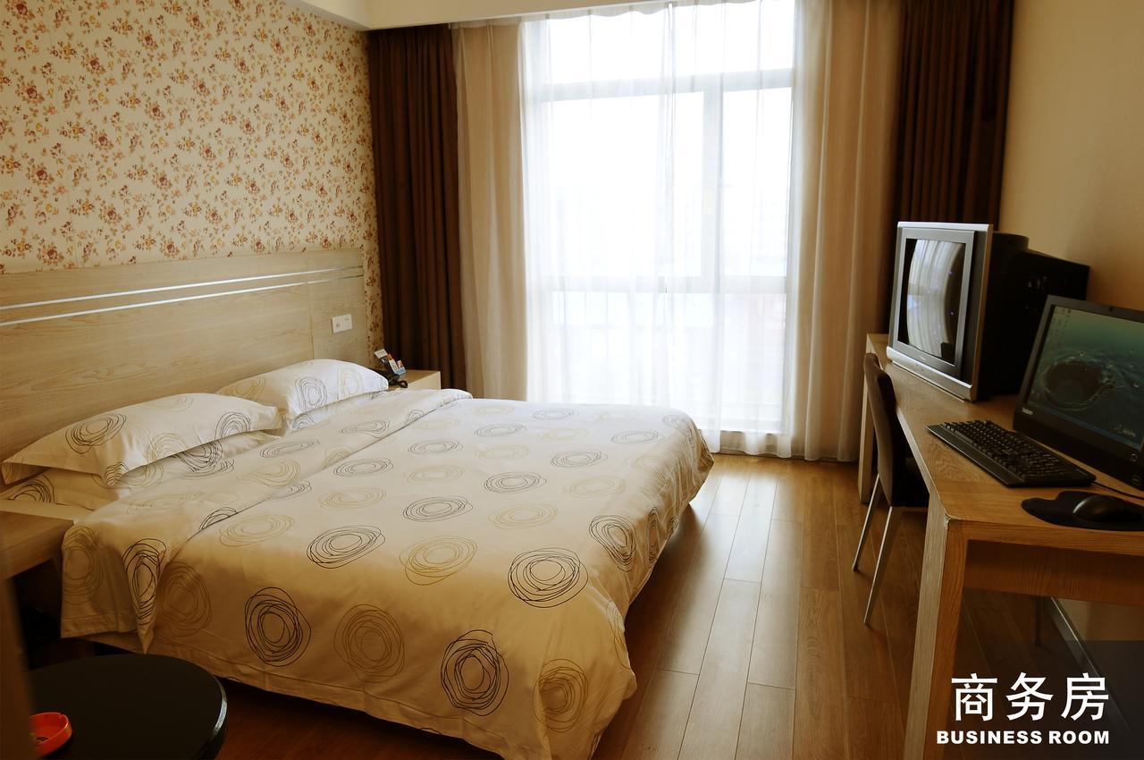 Gude Hotel - Hongdu Avenue Branch Nanchang  Zimmer foto